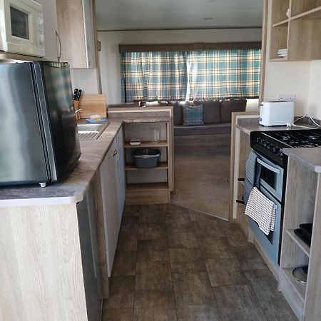 Gold Plus Caravan ดิมเชิร์ช ภายนอก รูปภาพ